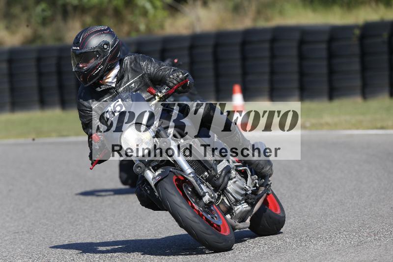 /Archiv-2025/49 26.08.2025 Cornu Master School ADR/blau-bleu/46